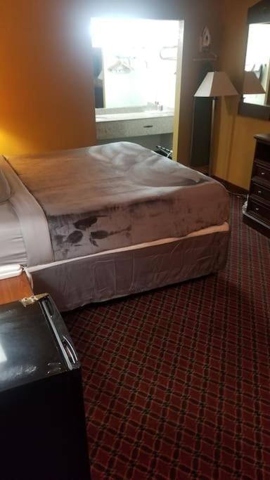 Hotel 2 Queens Hotel Room 130 Booking Stillwater Exteriér fotografie